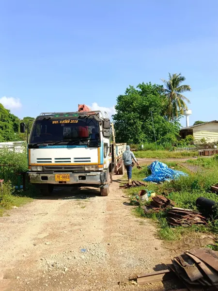 บริการรถบรรทุกหินและทราย — ภาพหน้างานจริง